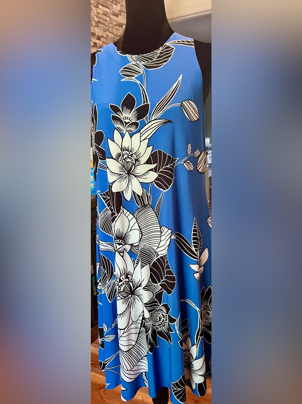 Kasper size small, Blue Floral Midi Dress with Black and White Print.